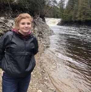 Meet your Posher, Cassidi